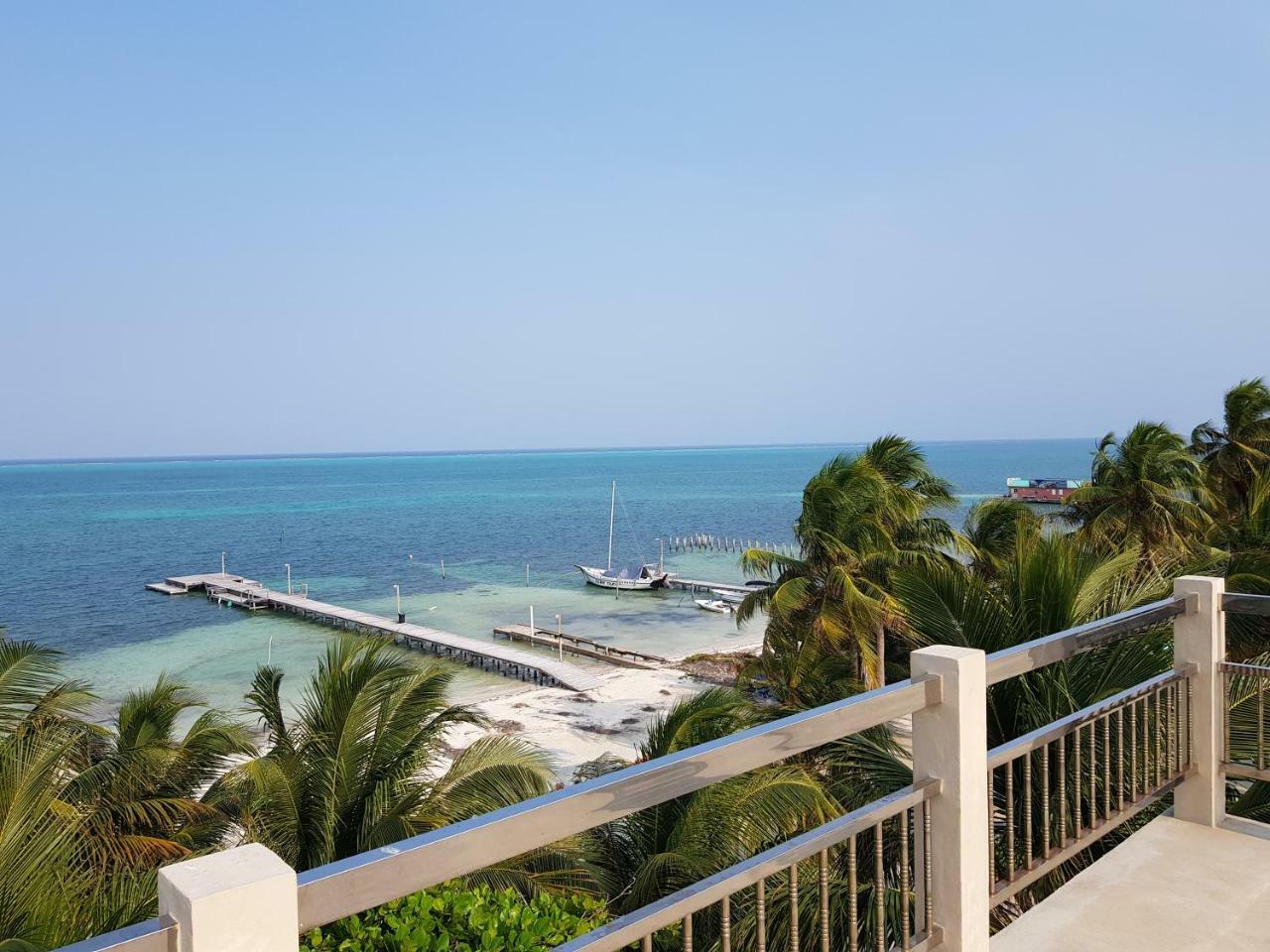 Caye Caulker Beach Hotel 외부 사진